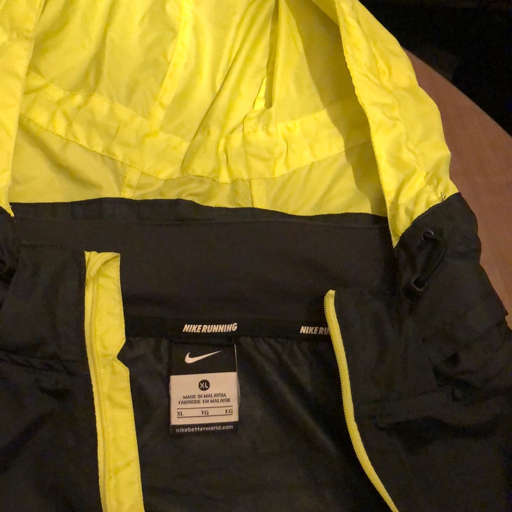 Nike Running Jacket Men’s - Picture 2 of 7